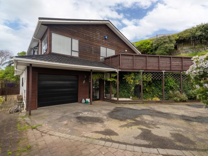 49A Woodland Road, Johnsonville, Wellington, 6037, New Zealand