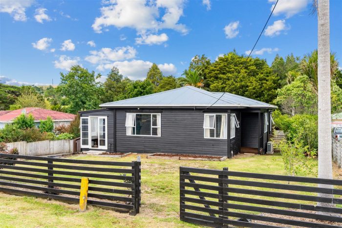 16 Batten Street, Wellsford, Rodney, Auckland, 0900, New Zealand
