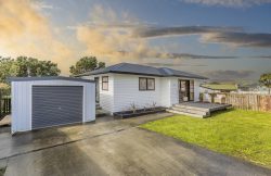 13 Bay Drive, Titahi Bay, Porirua, Wellington, 5022, New Zealand