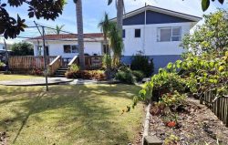 2C Vipond Road, Stanmore Bay, Rodney, Auckland, 0932, New Zealand