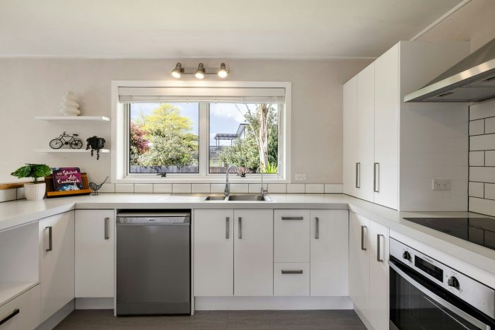 17 Buckland Place, Cambridge, Waipa, Waikato, 3434, New Zealand