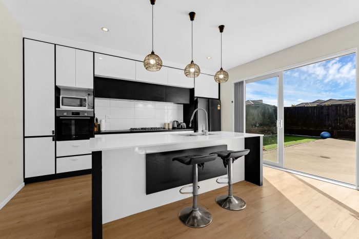 18 CALDER CRESCENT, Pokeno, Franklin, Auckland, 2402, New Zealand