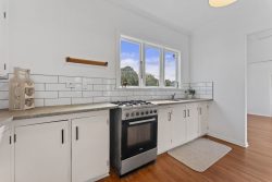 27 Waldegrave Street, Palmerston North Central, Palmerston North, Manawatu / Whanganui, 4410, Ne ...