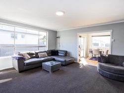 55 Cunningham Street, Grasmere, Invercargill, Southland, 9810, New Zealand