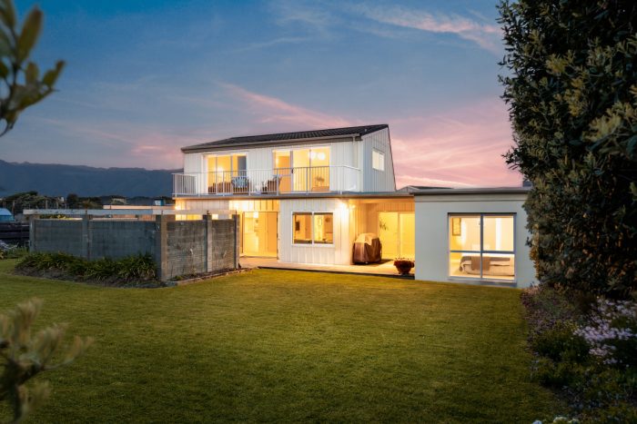 115 Field Way, Waikanae Beach, Kapiti Coast, Wellington, 5036, New Zealand