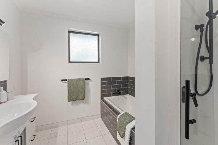3 Renata Road, Otaki, Kapiti Coast, Wellington, 5512, New Zealand