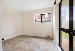 77 Kitchener Road, Milford, North Shore City, Auckland, 0620, New Zealand