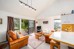 5 Longmont Terrace, Churton Park, Wellington, 6037, New Zealand