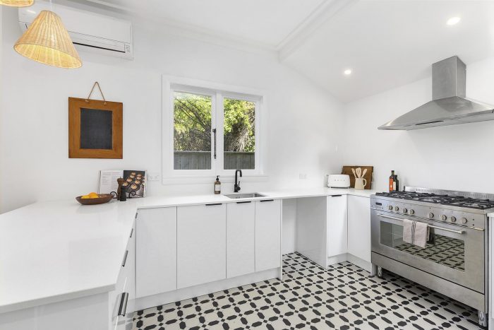5 Adams Terrace, Aro Valley, Wellington, 6021, New Zealand