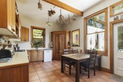 17 Boundary Road, Kelburn, Wellington, 6012, New Zealand