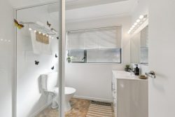 6/42 Main Road, Tawa, Wellington, 5028, New Zealand