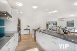 23 Padnell Crescent, Paparangi, Wellington, 6037, New Zealand