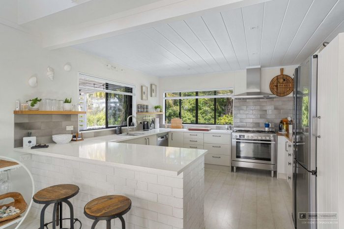 215 Russell Bruce Place, Onemana, Thames-Coromandel, Waikato, 3691, New Zealand