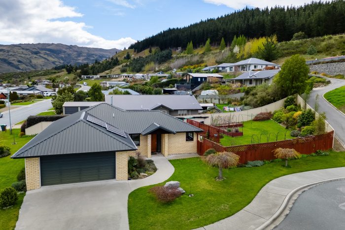 68 Shields Street, Clyde, Central Otago, Otago, 9330, New Zealand