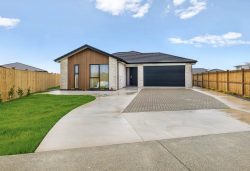 18 Taurangawaka Road, One Tree Point, Whangarei, Northland, 0118, New Zealand