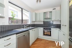 14 Tortola Crescent, Grenada Village, Wellington, 6037, New Zealand