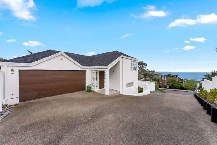 1/14 Bournemouth Terrace, Murrays Bay, North Shore City, Auckland, 0630, New Zealand
