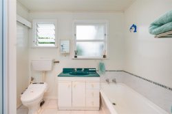 16 Wilson Street, Bulls, Rangitikei, Manawatu / Whanganui, 4818, New Zealand