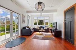 121 North Manakau Road, Manakau, Horowhenua, Manawatu / Whanganui, 5573, New Zealand