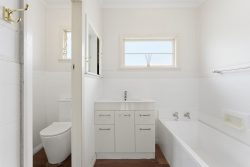 12 Belvedere Crescent, Takaro, Palmerston North, Manawatu / Whanganui, 4412, New Zealand