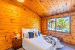 7 Miromiro Road, Normandale, Lower Hutt, Wellington, 5010, New Zealand