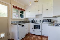 52 College Street, Awapuni, Palmerston North, Manawatu / Whanganui, 4412, New Zealand