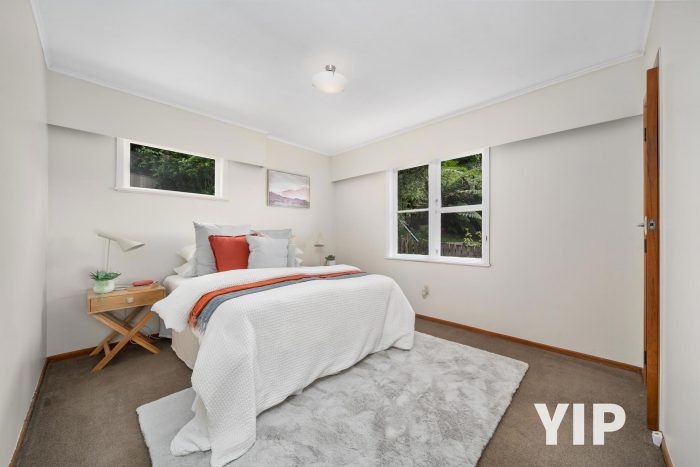 12 Cotswold Crescent, Newlands, Wellington, 6037, New Zealand