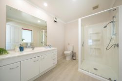 4 Handly Grove, Churton Park, Wellington, 6037, New Zealand