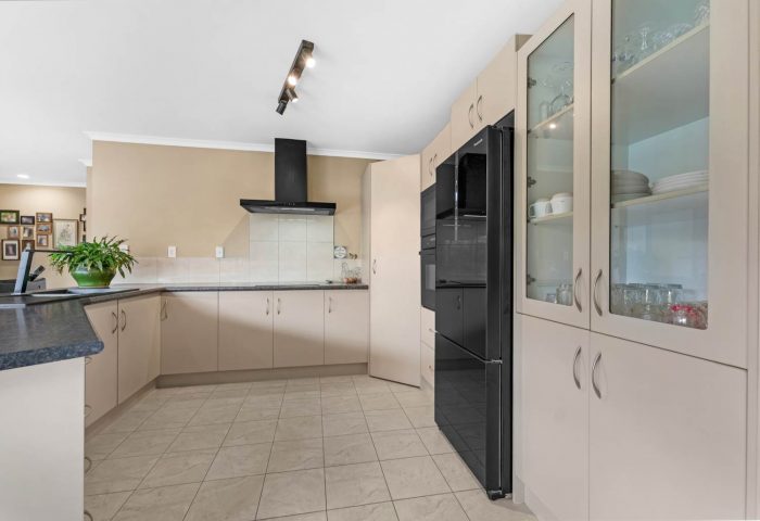 7 Holsten Place, Massey, Waitakere City, Auckland, 0614, New Zealand