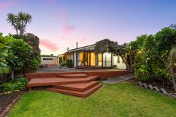 10 Jane Street, Waikanae Beach, Kapiti Coast, Wellington, 5036, New Zealand