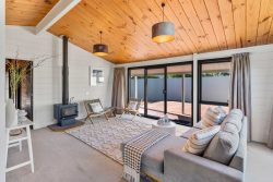 10 Jane Street, Waikanae Beach, Kapiti Coast, Wellington, 5036, New Zealand