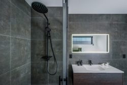 1 Kamana Rise, Wanaka, Otago, 9382, New Zealand