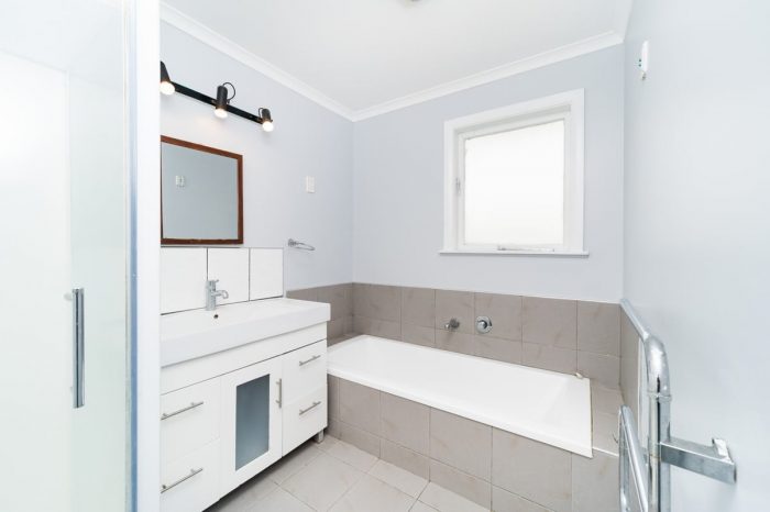 18 Karamea Crescent, Kelvin Grove, Palmerston North, Manawatu / Whanganui, 4414, New Zealand