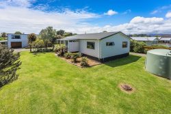 22 Kiharoa Street, Otaki Beach, Kapiti Coast, Wellington, 5512, New Zealand