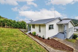 61 Davidson Crescent, Tawa, Wellington, 5028, New Zealand