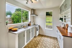 61 Davidson Crescent, Tawa, Wellington, 5028, New Zealand