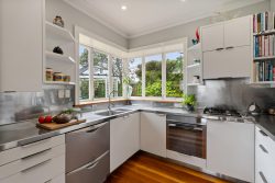 43 Nicholson Road, Khandallah, Wellington, 6035, New Zealand