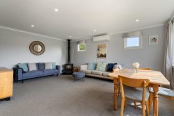 16 Waru Street, Khandallah, Wellington, 6035, New Zealand