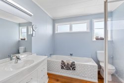 2 Matipo Street, Waikanae, Kapiti Coast, Wellington, 5036, New Zealand