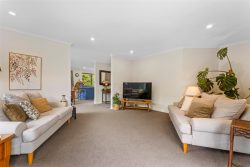 8 Ngawhatu Road, Stoke, Nelson, Nelson / Tasman, 7011, New Zealand