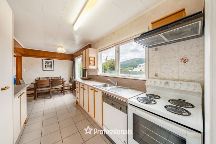 8 Norfolk Street, Wainuiomata, Lower Hutt, Wellington, 5014, New Zealand
