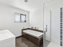 136 One Spec Road, Takaka, Tasman, Nelson / Tasman, 7183, New Zealand