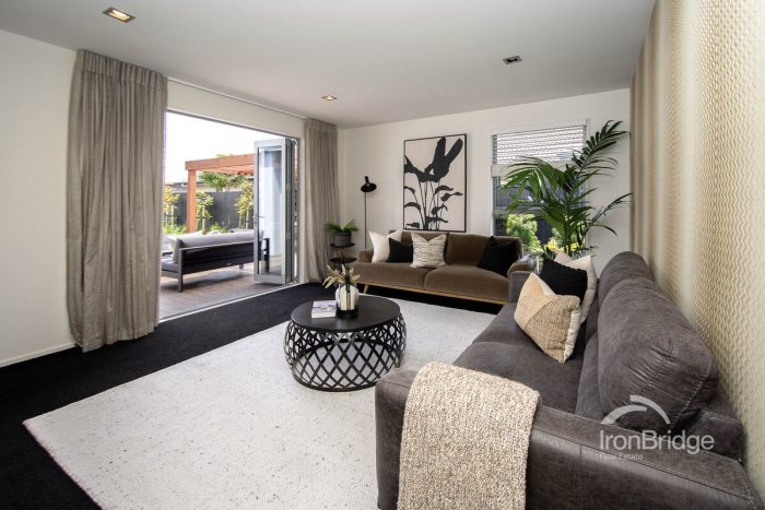 14 Papaumu Green, Parklands, Christchurch City, Canterbury, 8083, New Zealand