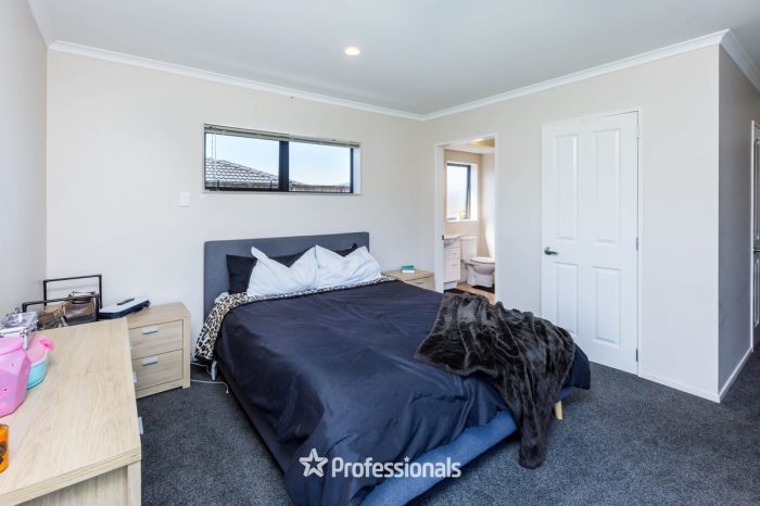 9 Percy Kinsman Crescent, Riverstone Terraces, Upper Hutt, Wellington, 5018, New Zealand