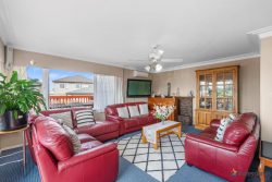 42 Pooks Road, Ranui, Waitakere City, Auckland, 0612, New Zealand
