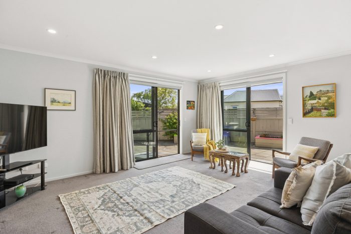 64 Queens Drive, Saint Kilda, Dunedin, Otago, 9012, New Zealand