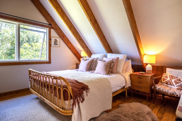 19 Ridge Road, Oneroa, Waiheke Island, Auckland, 1081, New Zealand