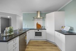 4/253 Saint Aubyn Street, New Plymouth, Taranaki, 4310, New Zealand