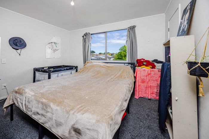 1/27 Silver Creek Road, Clendon Park, Manukau City, Auckland, 2103, New Zealand