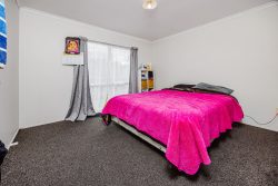 1/20 Solveig Place, Randwick Park, Manukau City, Auckland, 2105, New Zealand